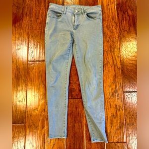 American Eagle women’s jeggings